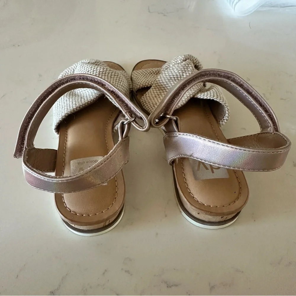 DV by DOLCE VITA Davis Girls Woven Sandals Size: 1